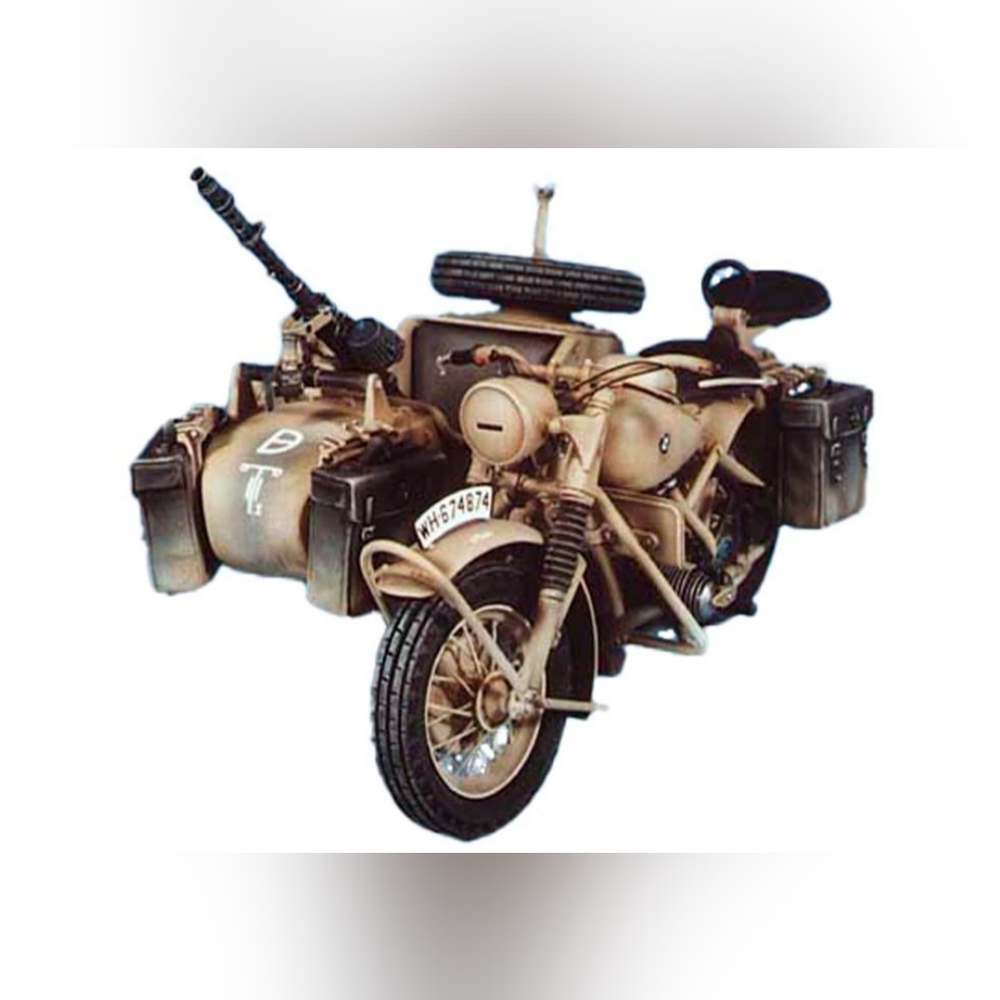 Andrea Miniatures BMW R75 Motorcycle Afrika Korps Model # S8-A17. New In Box.